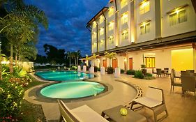 The Harvest Hotel Managed By Hii  4*